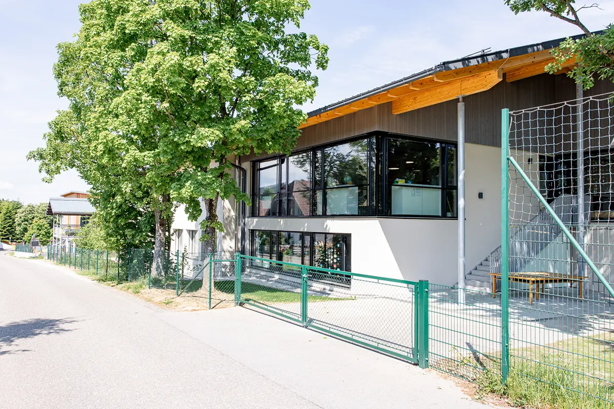 Sanierung und Umbau eines öffentlichen Gebäudes – realisiert von Hongar Bau